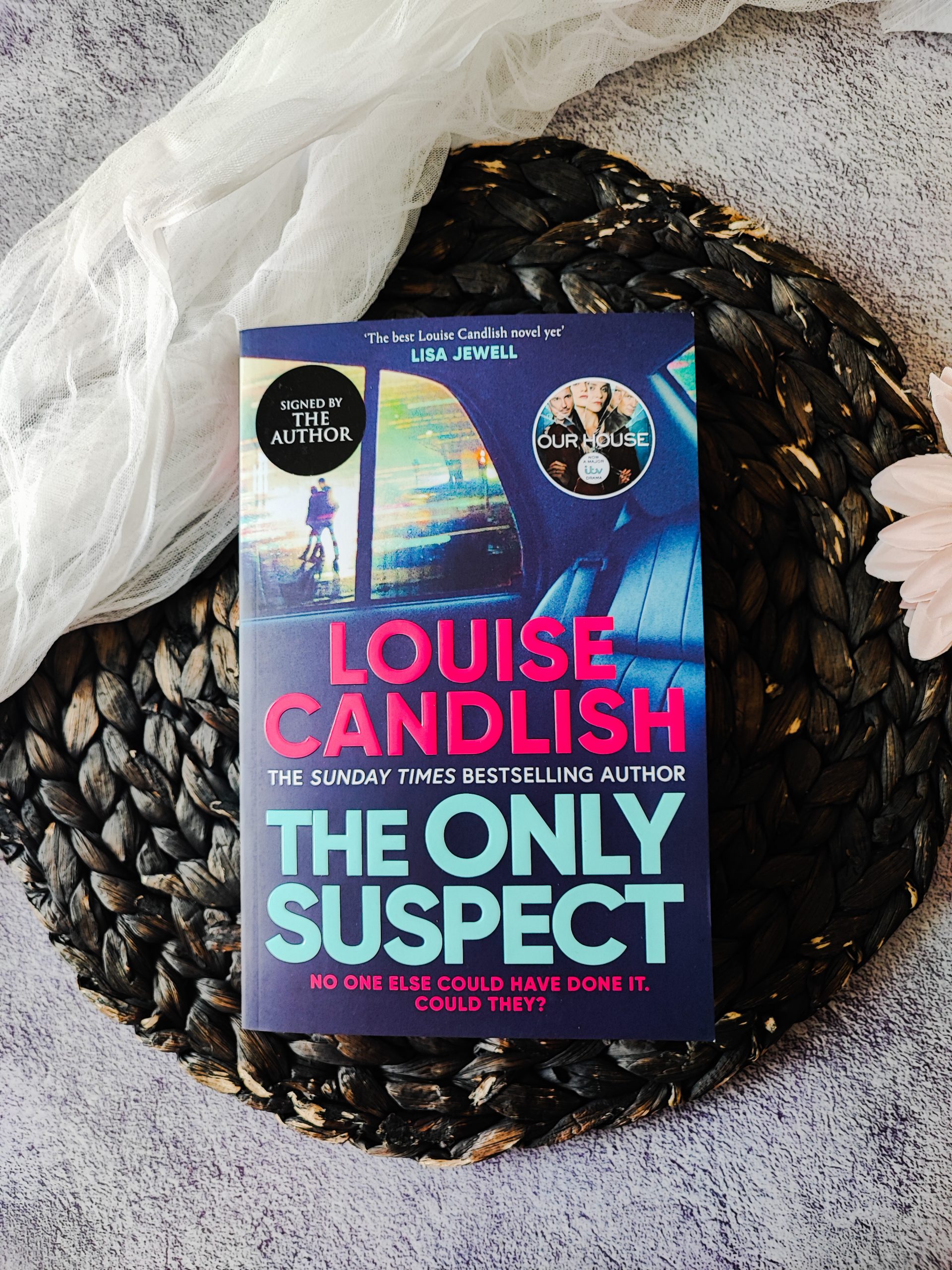 The Only Suspect
Louise Candlish