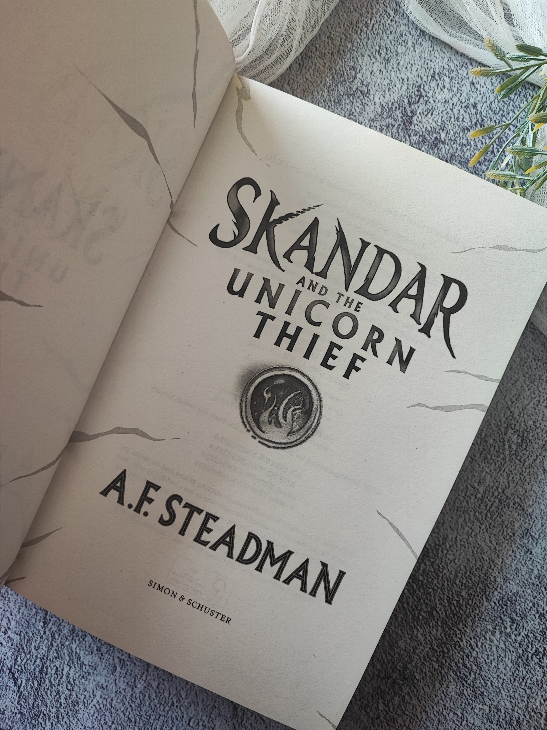 What I Read: Skandar and The Unicorn Thief (Skandar #1) by A.F. Steadman Roelia Reads