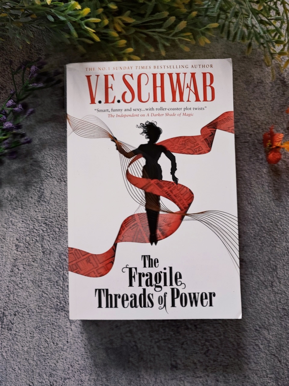 The Fragile Threads of Power V.E. Schwab Exclusive Books Roelia Reads 