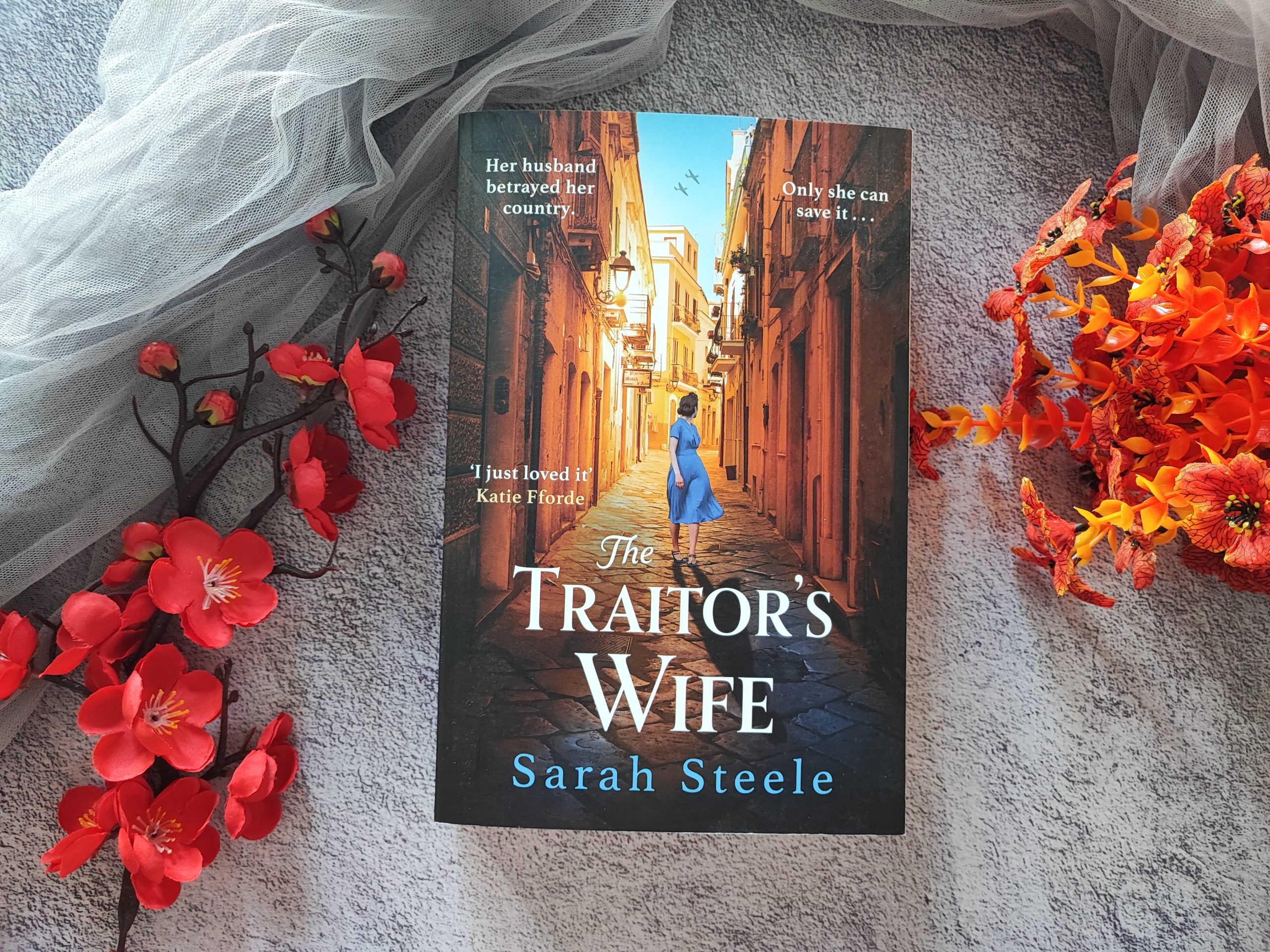 The Traitor's Wife Sarah Steele Roelia Reads Exclusive Books