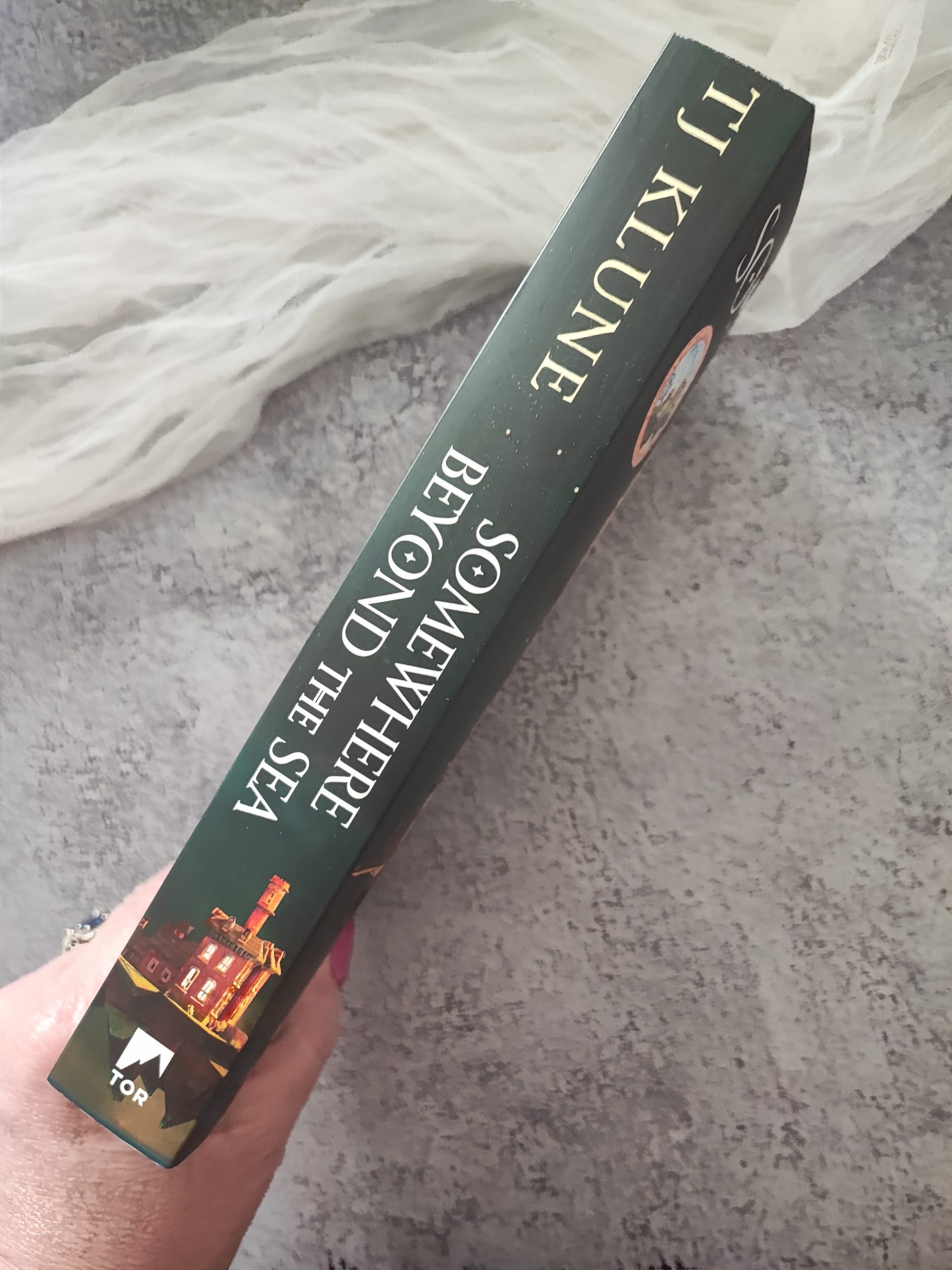 Cerulean Chronicles #2
Somewhere Beyond the Sea

T.J. Klune