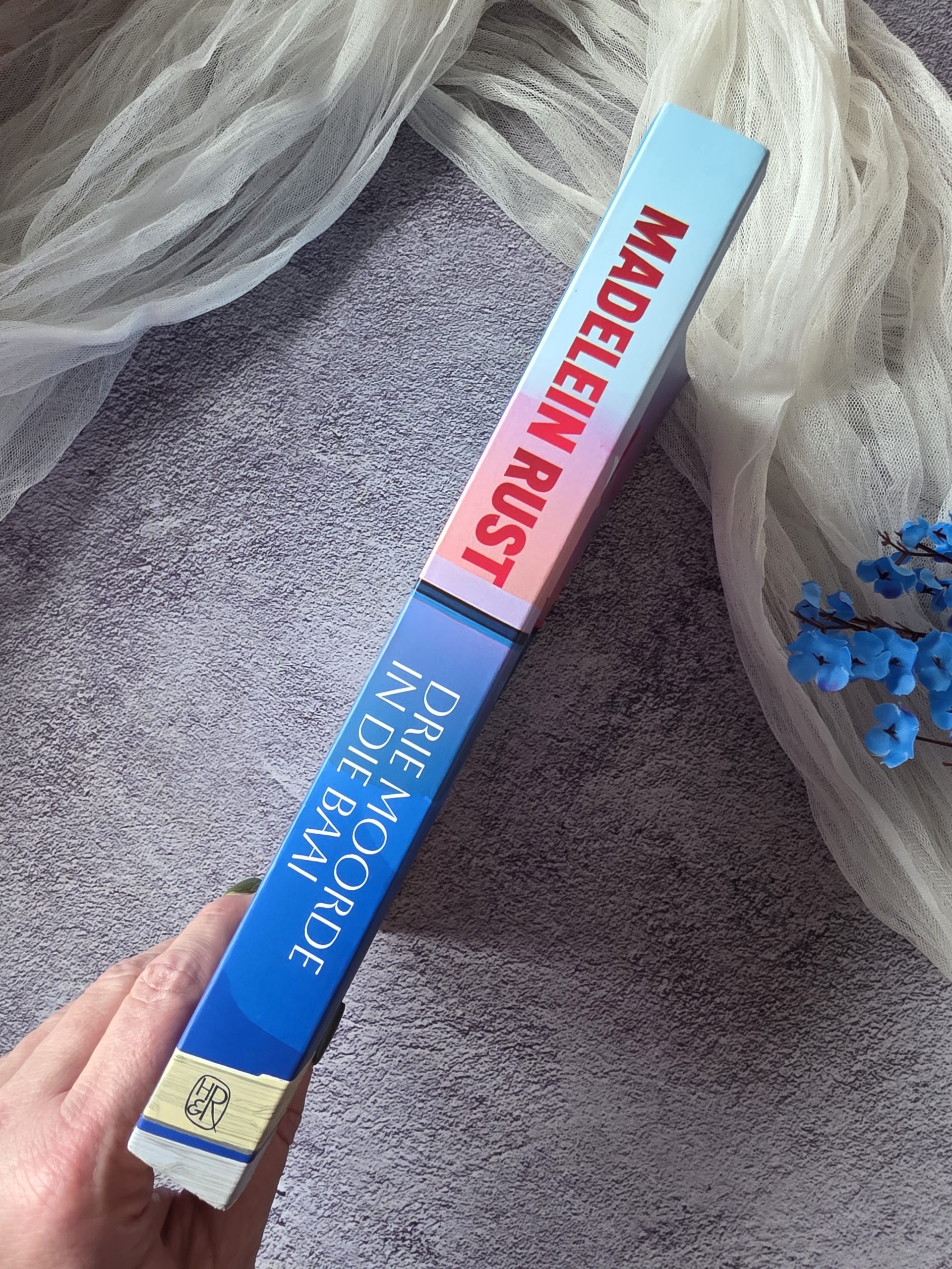 Drie Moorde in die Baai deur Madelein Rust